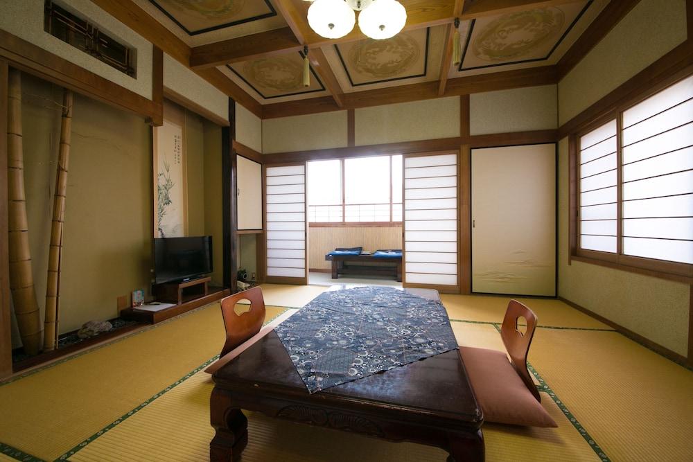 בפו Hotel Housenkaku מראה חיצוני תמונה
